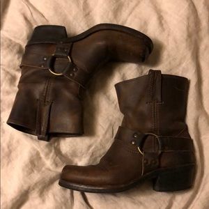 Frye Short Durango Harness